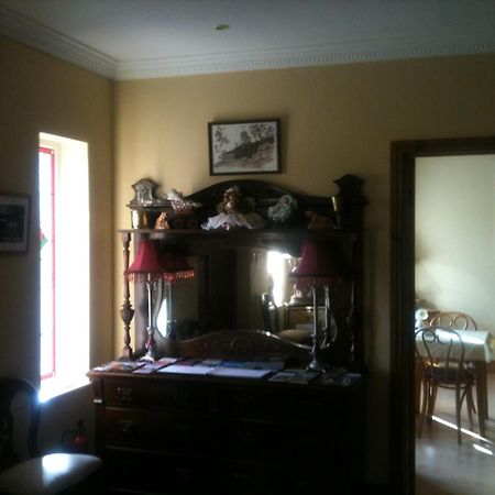 Deerpark Manor Bed And Breakfast 스윈포드 외부 사진