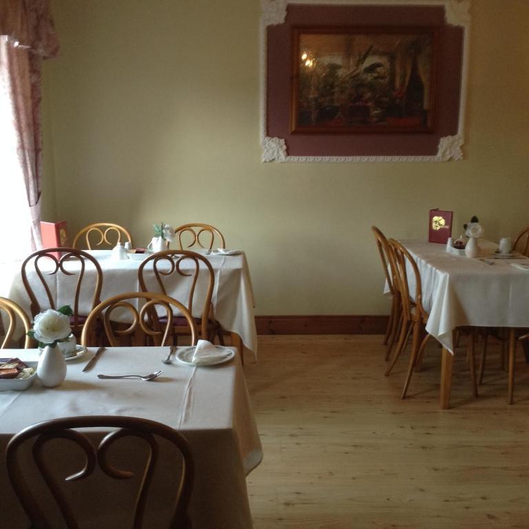 Deerpark Manor Bed And Breakfast 스윈포드 외부 사진