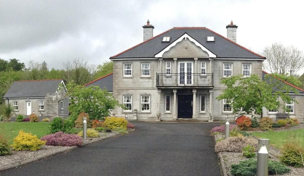 Deerpark Manor Bed And Breakfast 스윈포드 외부 사진