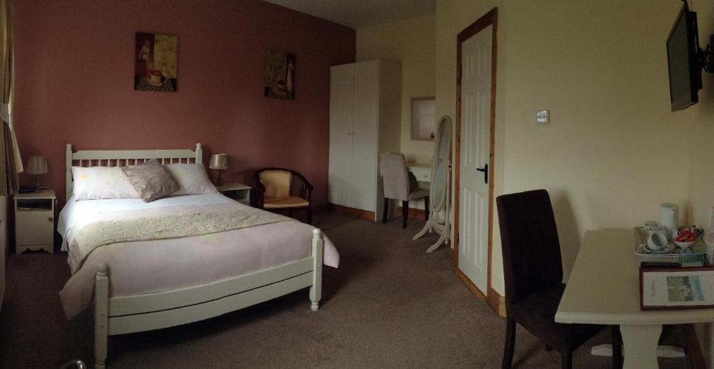 Deerpark Manor Bed And Breakfast 스윈포드 외부 사진