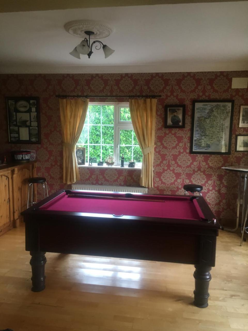 Deerpark Manor Bed And Breakfast 스윈포드 외부 사진