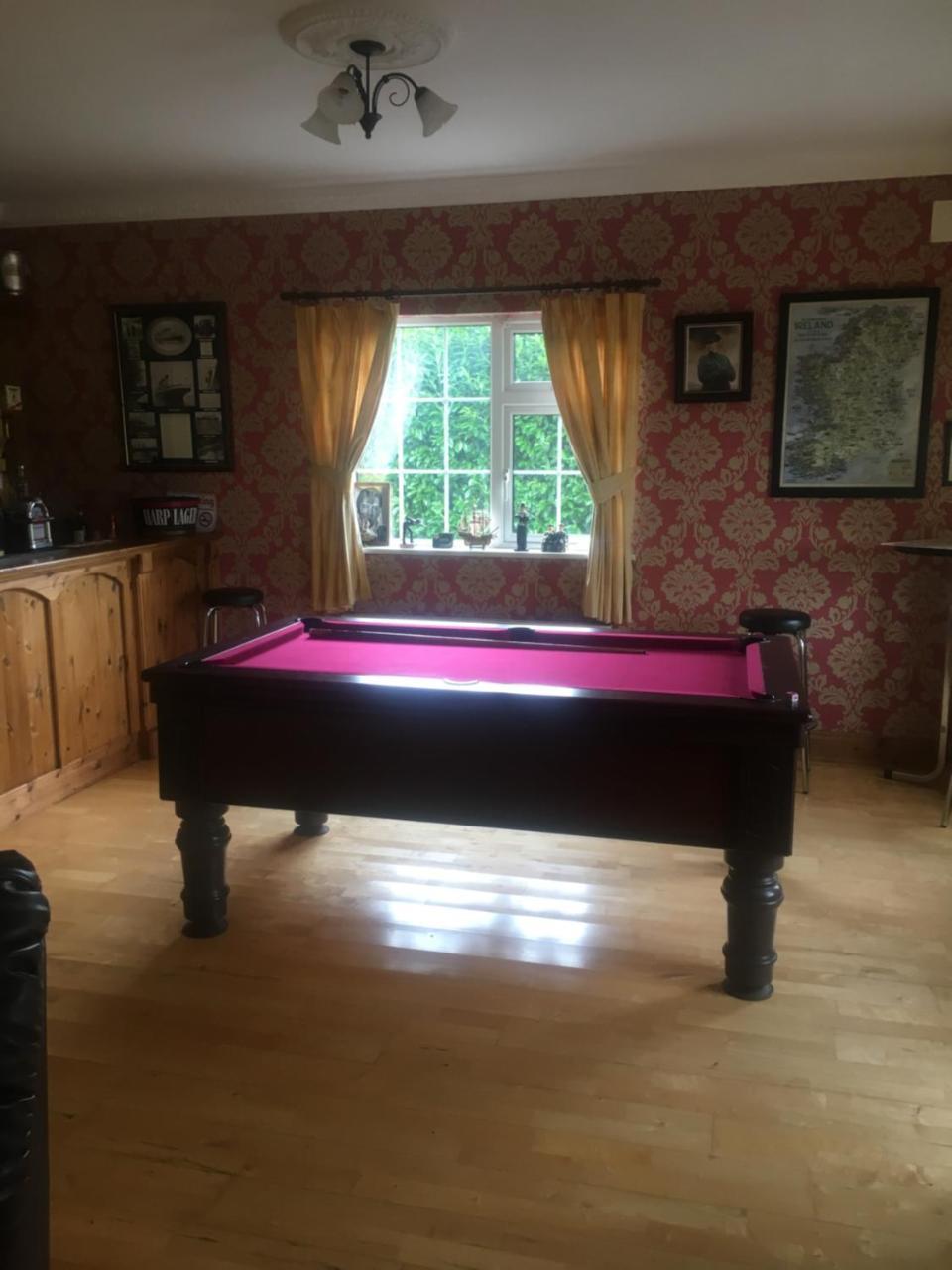 Deerpark Manor Bed And Breakfast 스윈포드 외부 사진